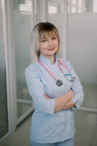 Лісова Наталка Анатоліївна — лікар-терапевт, лікар ультразвукової діагностики, Кам'янець-Подільський